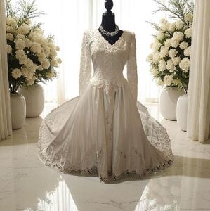 Exquisite Bonny Lace Bridal Gown Sz 14